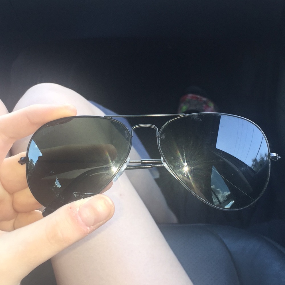 Black ray bans